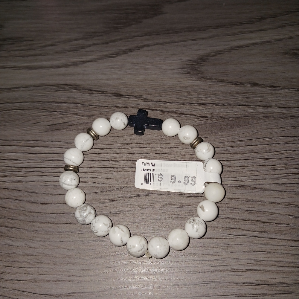 White Howlite Beaded Bracelet with Black Cross Accent